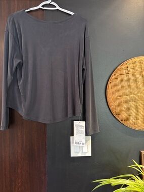 NWT LULULEMON SOFTSTREME